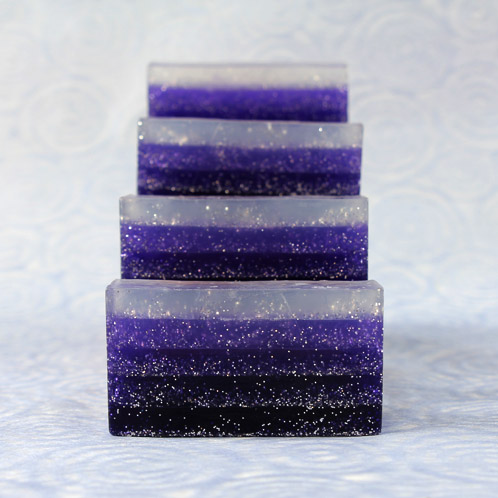 This Violet Glitter Gradient Soap Tutorial features lots of layers and glitter!