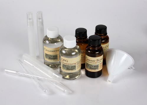 How to Make Fragrance Oil With DPG, Hunker