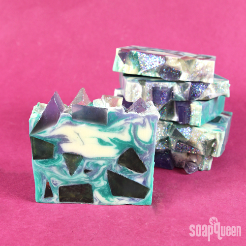 http://images.soapqueen.com/_2014/Cold%20Process/SeaGlass/final.jpg